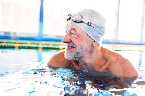 8 Aquatic Exercises for Your Lower Back without Tools