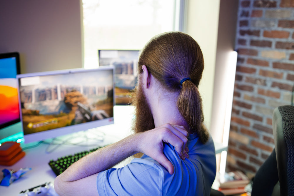 7 Tips for Gaming with Back Pain Whether You’re a Scrub or Streamer